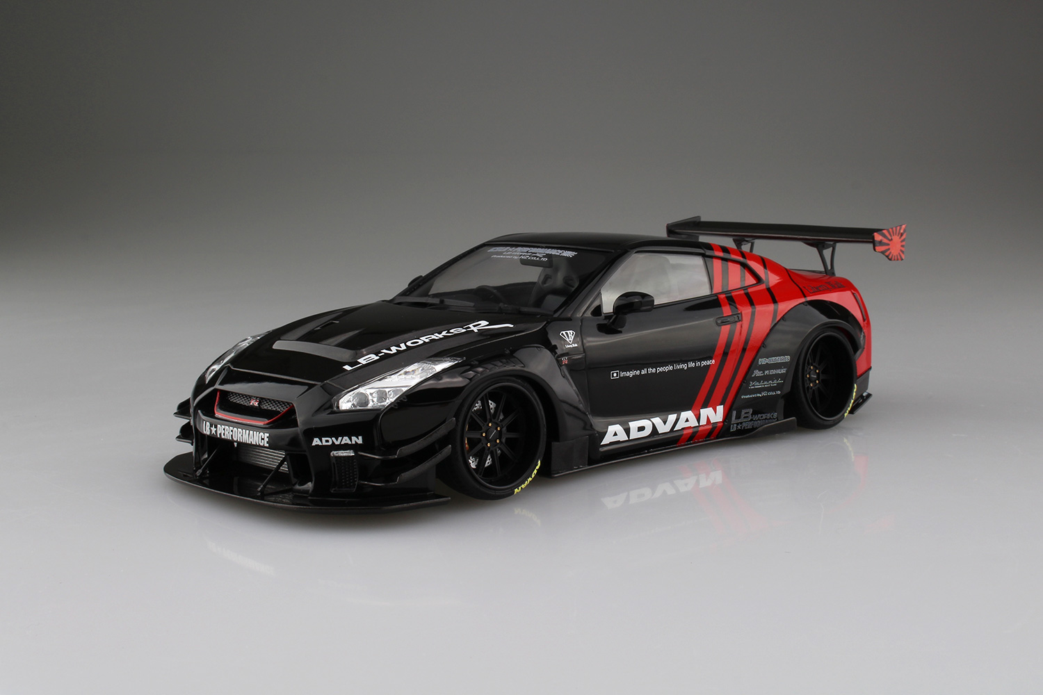 アオシマ「1/24 リバティーウォーク」シリーズ「LB☆ワークス R35 GT-R