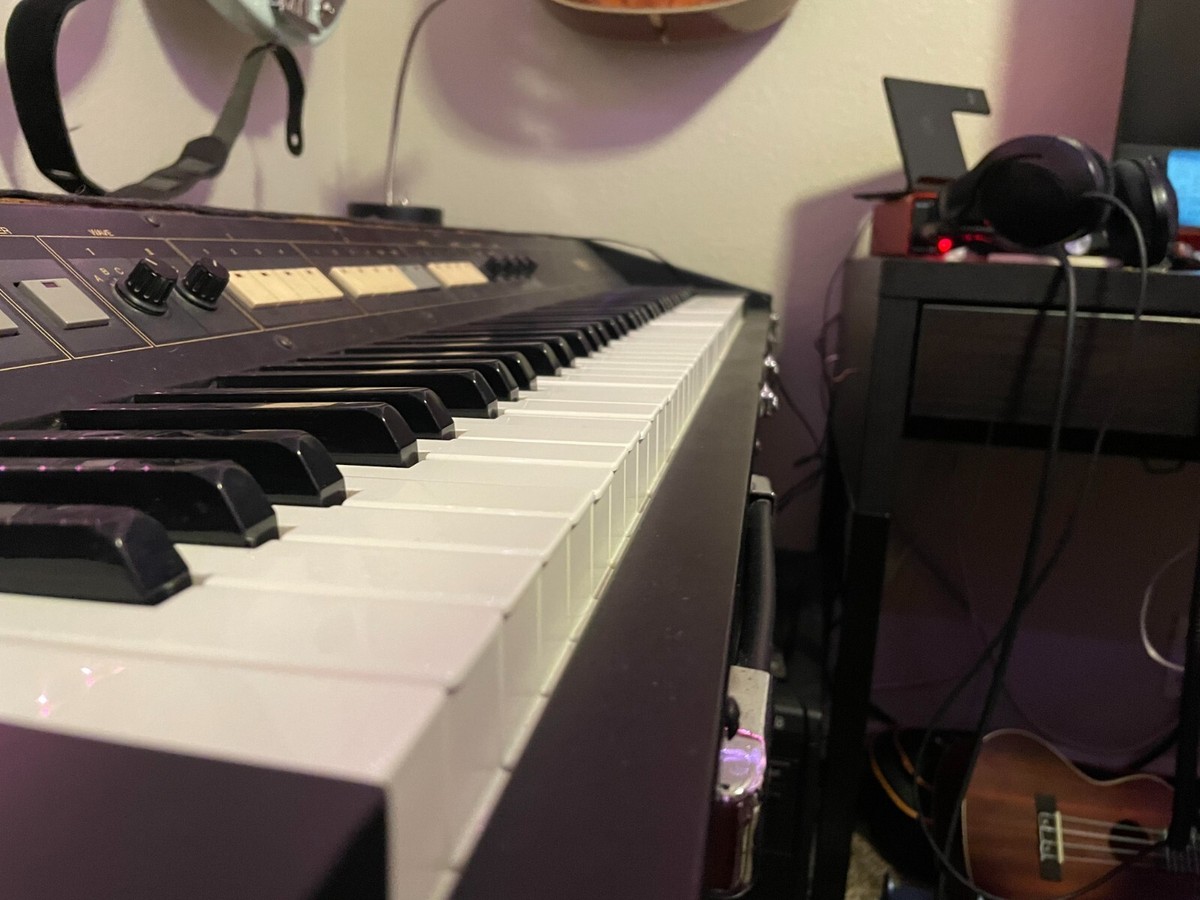 Yamaha CP35 - Black/Woodgrain - Synthesizer | eBay