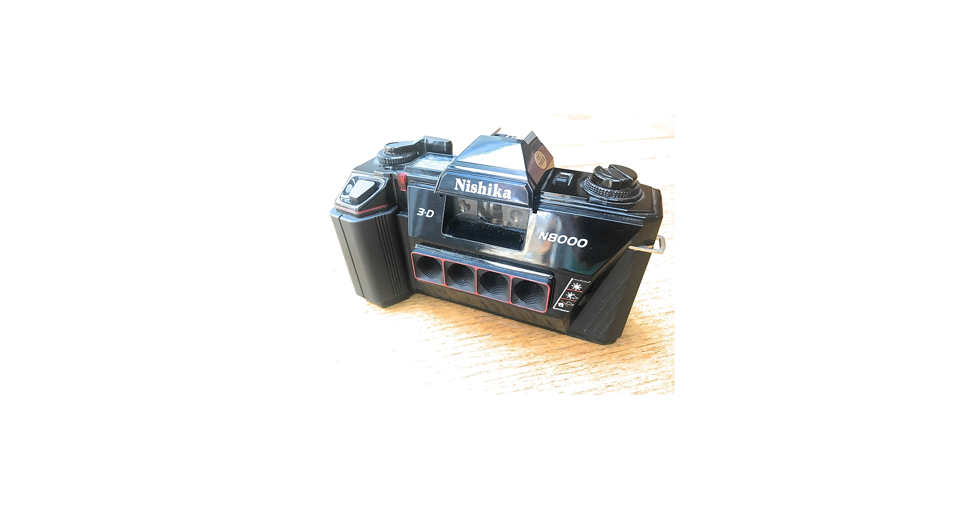 Amazon.com : Nishika N8000 35 mm Quadrascopic Stereo 3D Lenticular