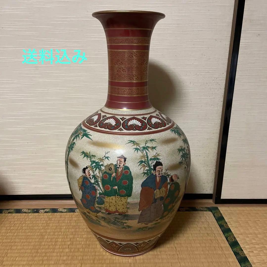 骨董品の花瓶